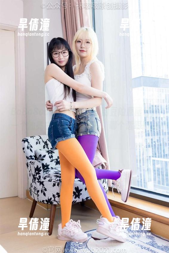 BoBoSocks袜啵啵 - 小甜豆的原图包，一个油亮白丝的奇幻旅程，哪个透明脚尖带你走！