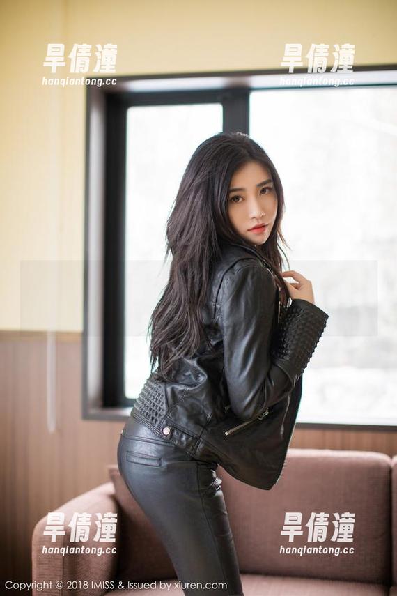 IMiss爱蜜社 - Lucky沈欢欣的美脚写真合集：每一张都是视觉的享受！