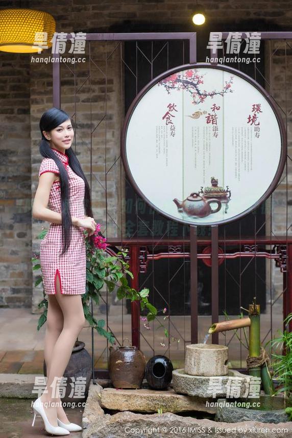 IMiss爱蜜社 - 如何优雅地穿棉袜？妤薇Vivian全套教程下载！