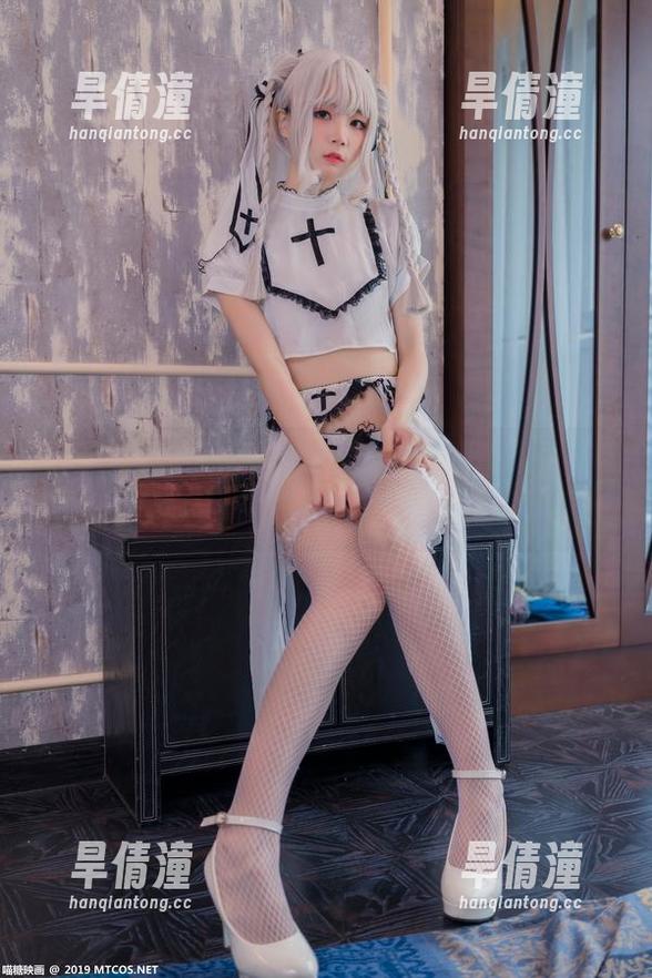 喵糖映画的俏皮制服，高清图片让你忍不住想要分享给朋友
