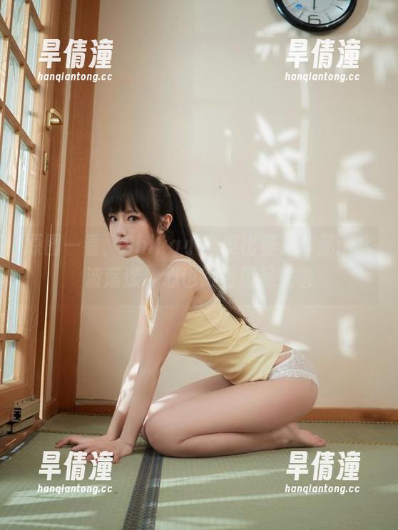原图一看，Shika小鹿鹿比基尼作品：水波荡漾，心也跟着荡起来啦
