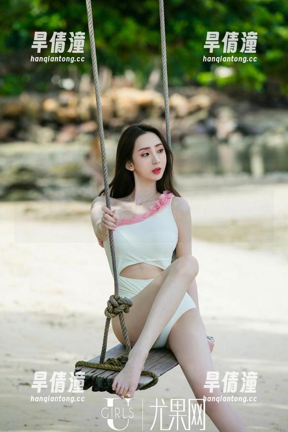 UGirls尤果网 - 探索布莱尔昆娜的豹纹套图：是女人味？还是豹女的狂野？