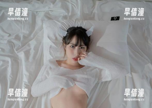 Uhye(이유혜)的天台：cos更新来袭，风和阳光都想跟我抢镜！