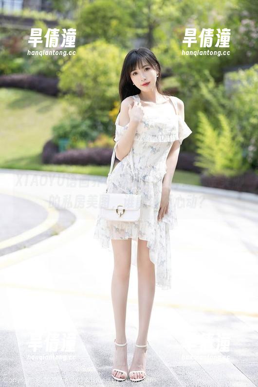 XIAOYU语画界 - 看看Emily顾奈奈美脚的私房美图，谁能说不心动？
