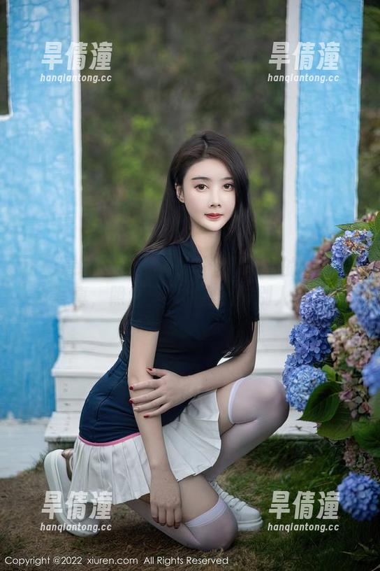 Xiuren秀人网 - 再不看乔一一的最新少女写真，照片里的甜蜜就被别人抢了！