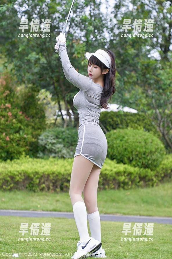 Xiuren秀人网 - 李七喜水手服：照片里的微风仿佛在说‘快来，海洋在等你！’