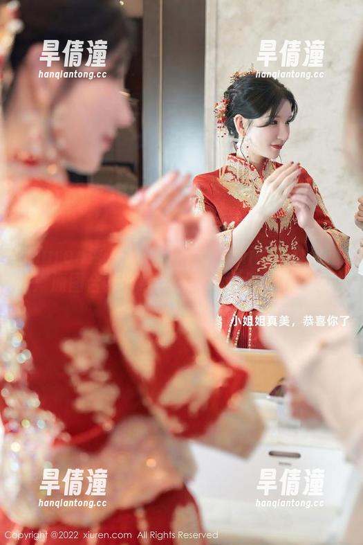 Xiuren秀人网 - 糯美子Mini的修女装扮：原图合集，纯真的表象下隐藏了啥？