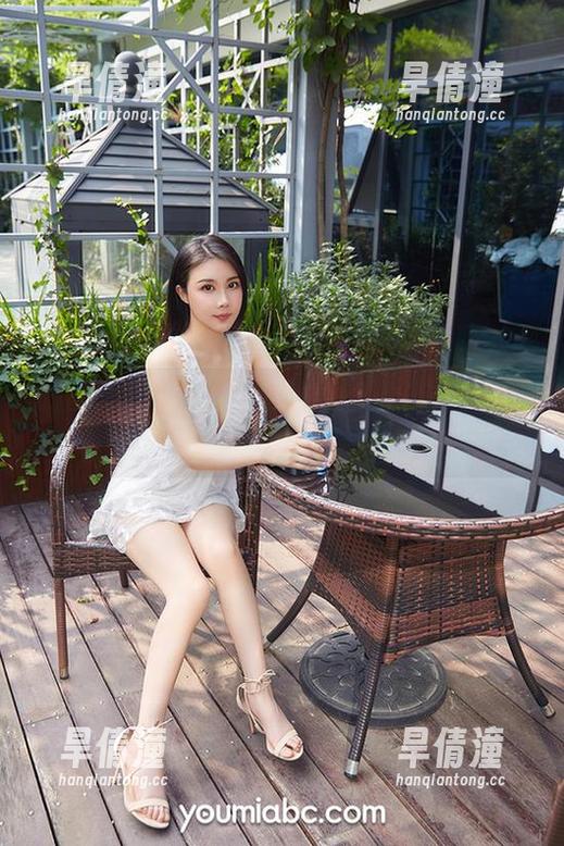 尤蜜荟：又一波写真集更新，准备好你的心情吧