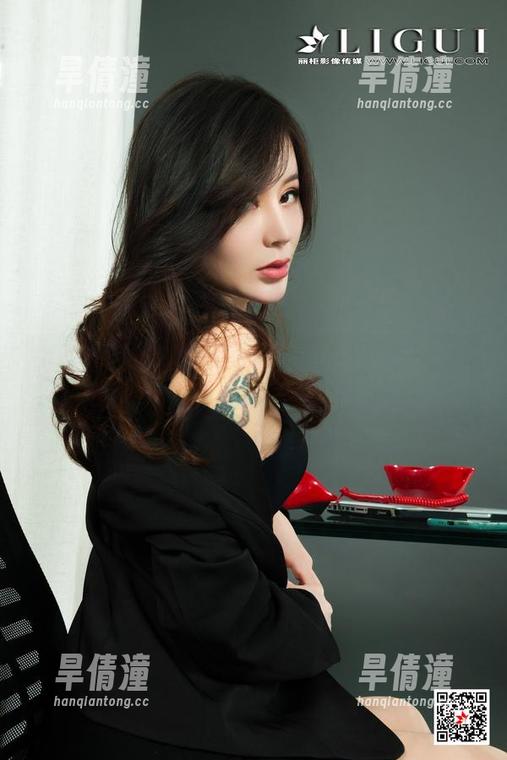 丽柜 - 伊园的修女传说：全集作品中那些妩媚的眼神