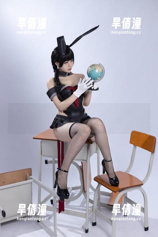 最新图包来袭！九言从不咕咕的间谍x家族，身份成谜的美丽瞬间！