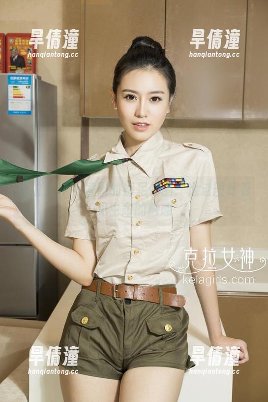 克拉女神 - 凌雪的裸足作品：透过图库看见生命的触感
