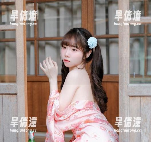可可小白兔揭开学妹私拍的神秘面纱，她真的太可爱了吧！