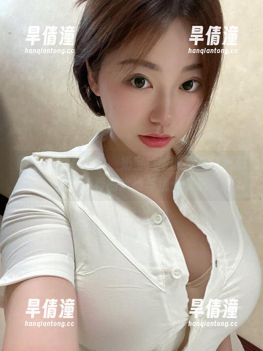 微密圈 - 在海边，奶宝妹纸的写真让我想起了青春的欢愉与忧伤交织