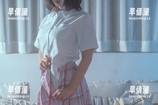 奶桃桃的连衣裙更新来袭，谁能抵挡这样一波“视觉奶果”？