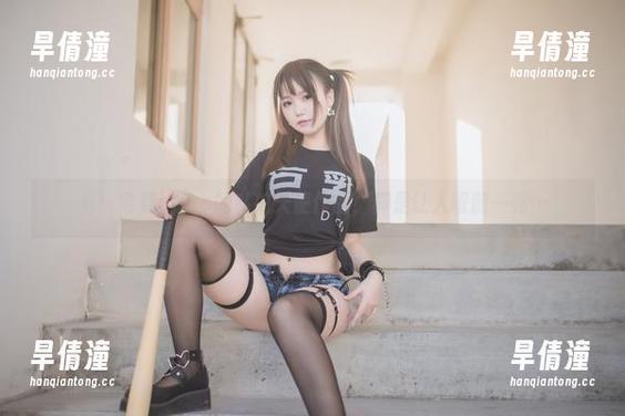 看！宅夏yoko的私拍天使作品，真是让人眼前一亮…