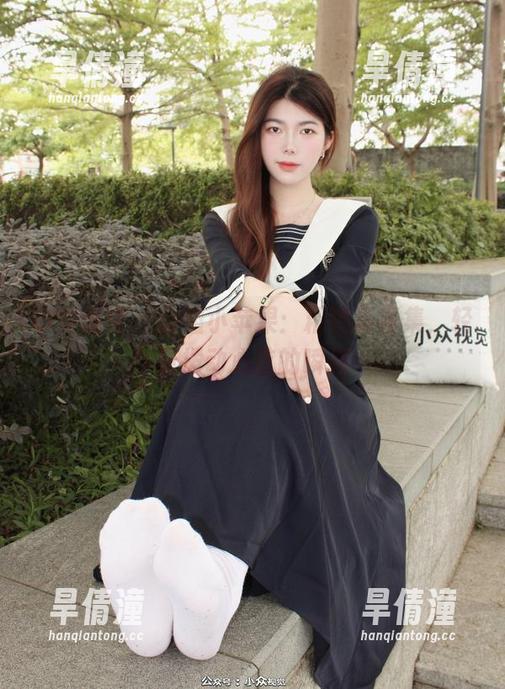 小众视觉 - 空姐小苹果：精选写真集，轻轻拨动心弦的瞬间