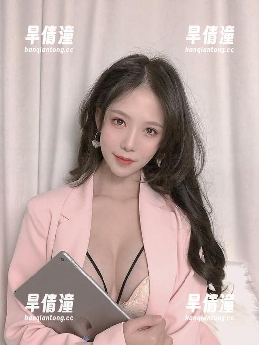 全套礼服展示，抖娘利世到底是如何做到让每一件服装都生动起来的？