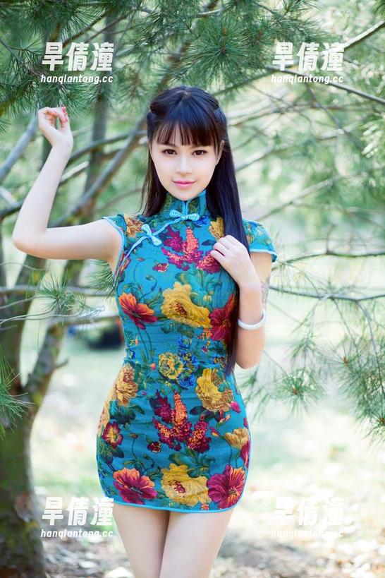 推女郎 - Lina难以抗拒的礼服合集：最后的资源拼图在等你！