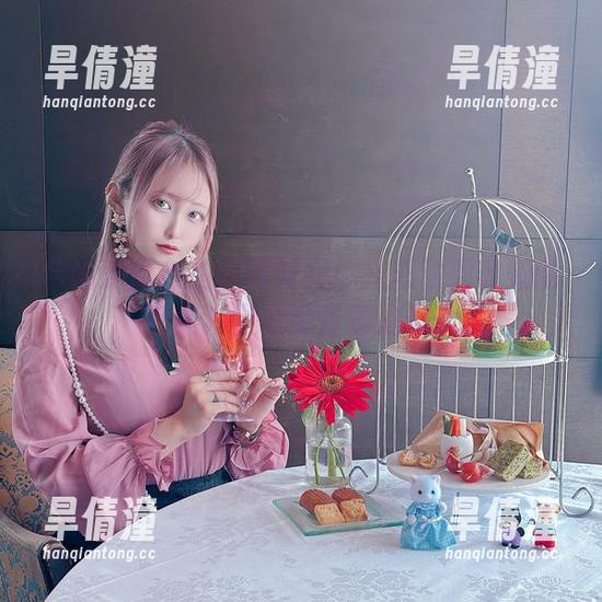 月城委员会的黑暗修女：从心动到收藏的完美套图资源青睐之作！