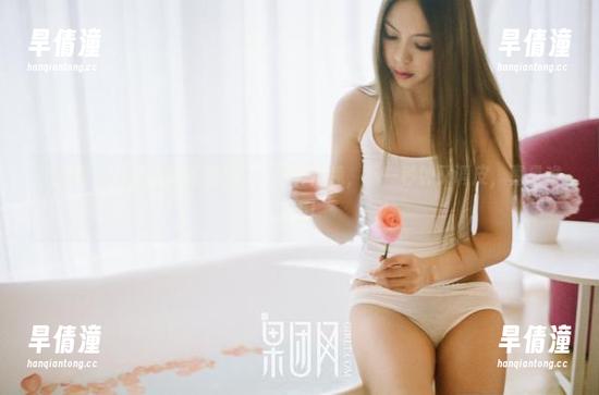 果团网 - 作品中的陈雅漫：一秒钟清纯，下一秒钟又调皮，真是难搞懂！