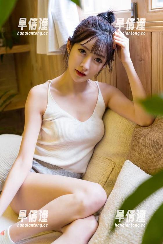 跟随王羽杉的定制写真，发掘隐藏在姐姐背后的故事！