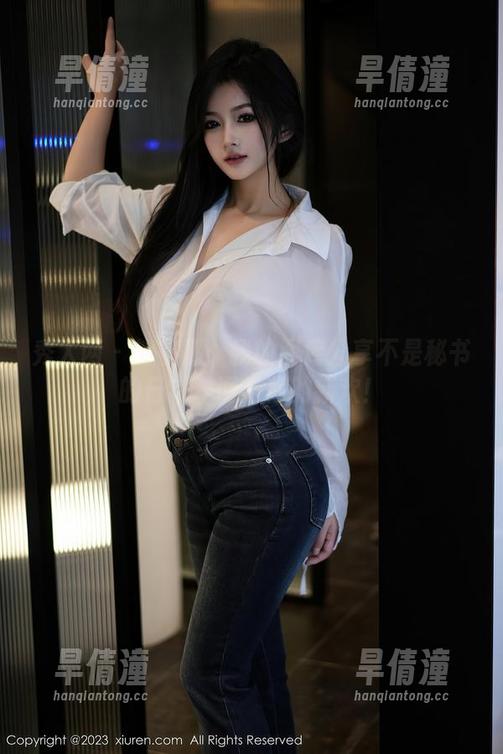 秀人网 - 邹晶晶：我的图库分享不是秘书的日常，而是你的新欢！