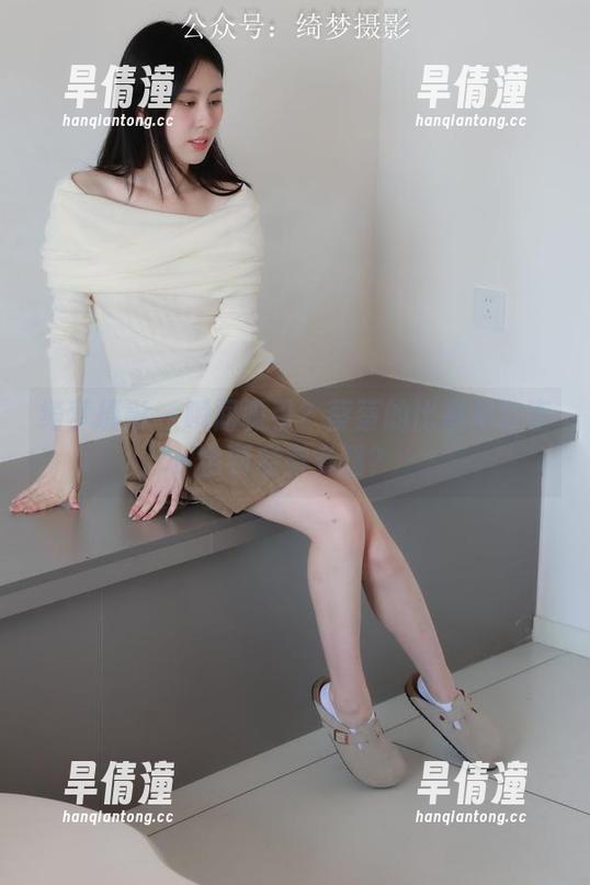 绮梦摄影 - 瞬间吸引？蔡蔡的比基尼分享会到底有多强？
