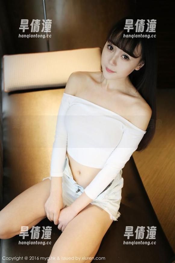美媛馆 - 你还在等什么？Manuela玛鲁娜的秘密图集下载狂潮来袭！