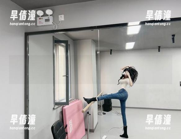微密圈 - 原图不藏私，精选版葛征的网洞黑丝，谁还敢不看？