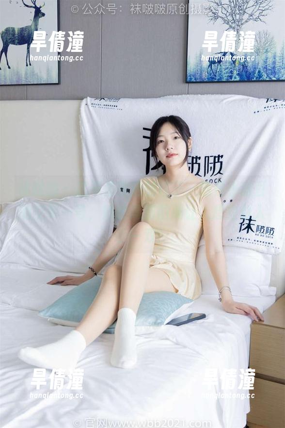 袜啵啵 - 这不是普通的鞋子，这是小甜豆的空军一号，她的高清图册让人想立刻入手一双！