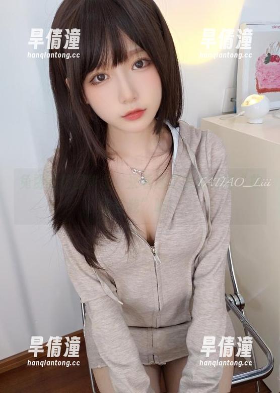 免费的校园作品，来看迷之呆梨如何“放飞自我”吧！