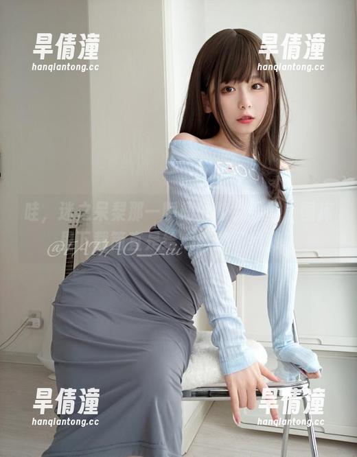 哇，迷之呆梨那一瞬间的修女造型，图库里下载简直是给心脏加了特效！
