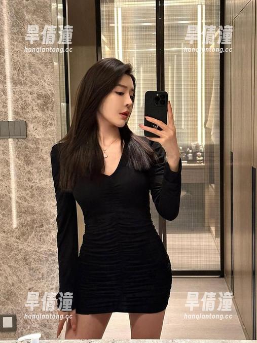 微密圈 - 性感渔网，还是金希儿？图片里找寻原图中的迷离瞬间